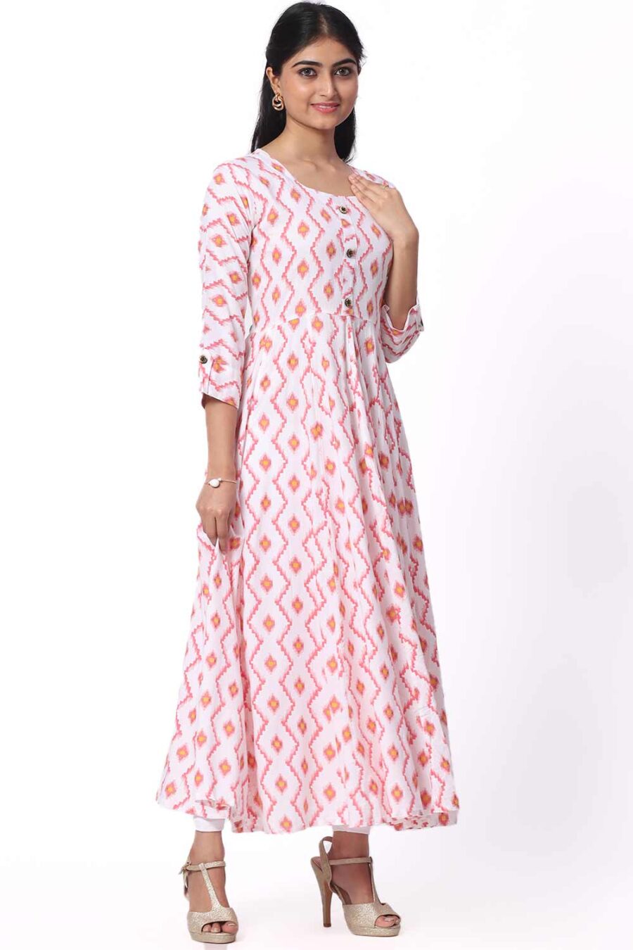 For-Yourself-White-with-printed-design-Kurti-Closeup-Cloth-3 Foryourself White with printed design Kurti