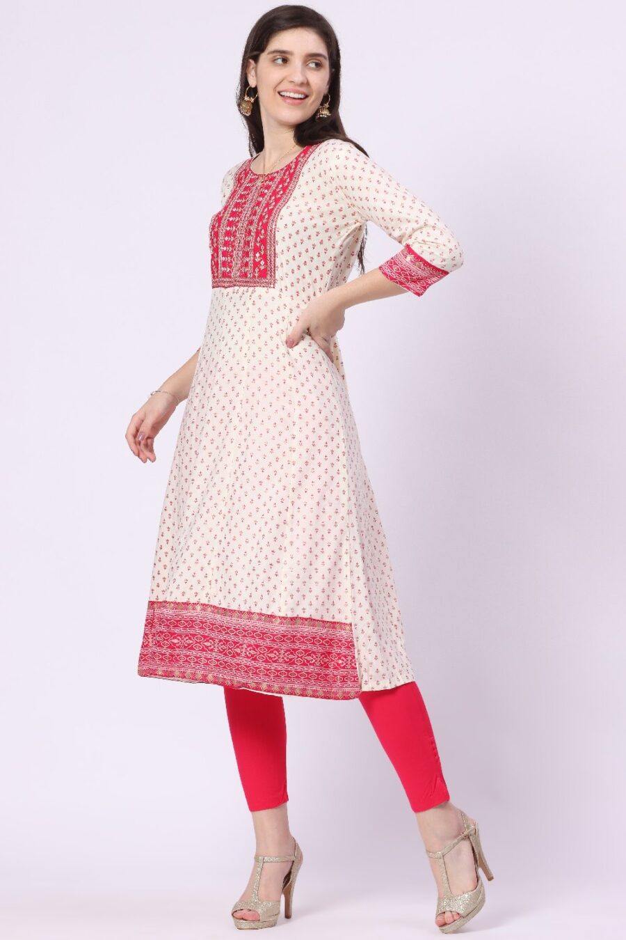 Foryourself Women Pink Plain Cigar Pant