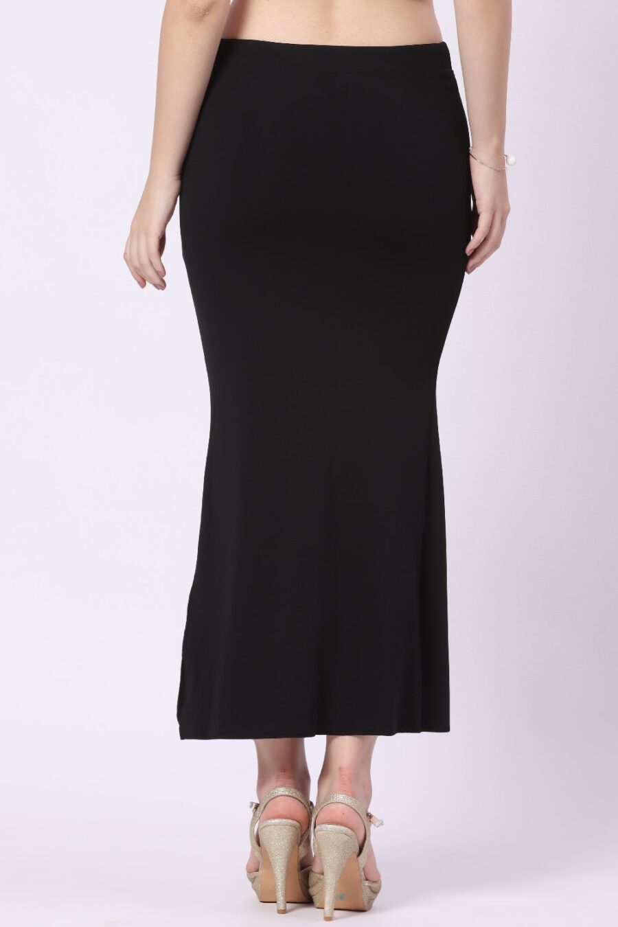 Foryourself Women Black Plain – Saree Shape Wear