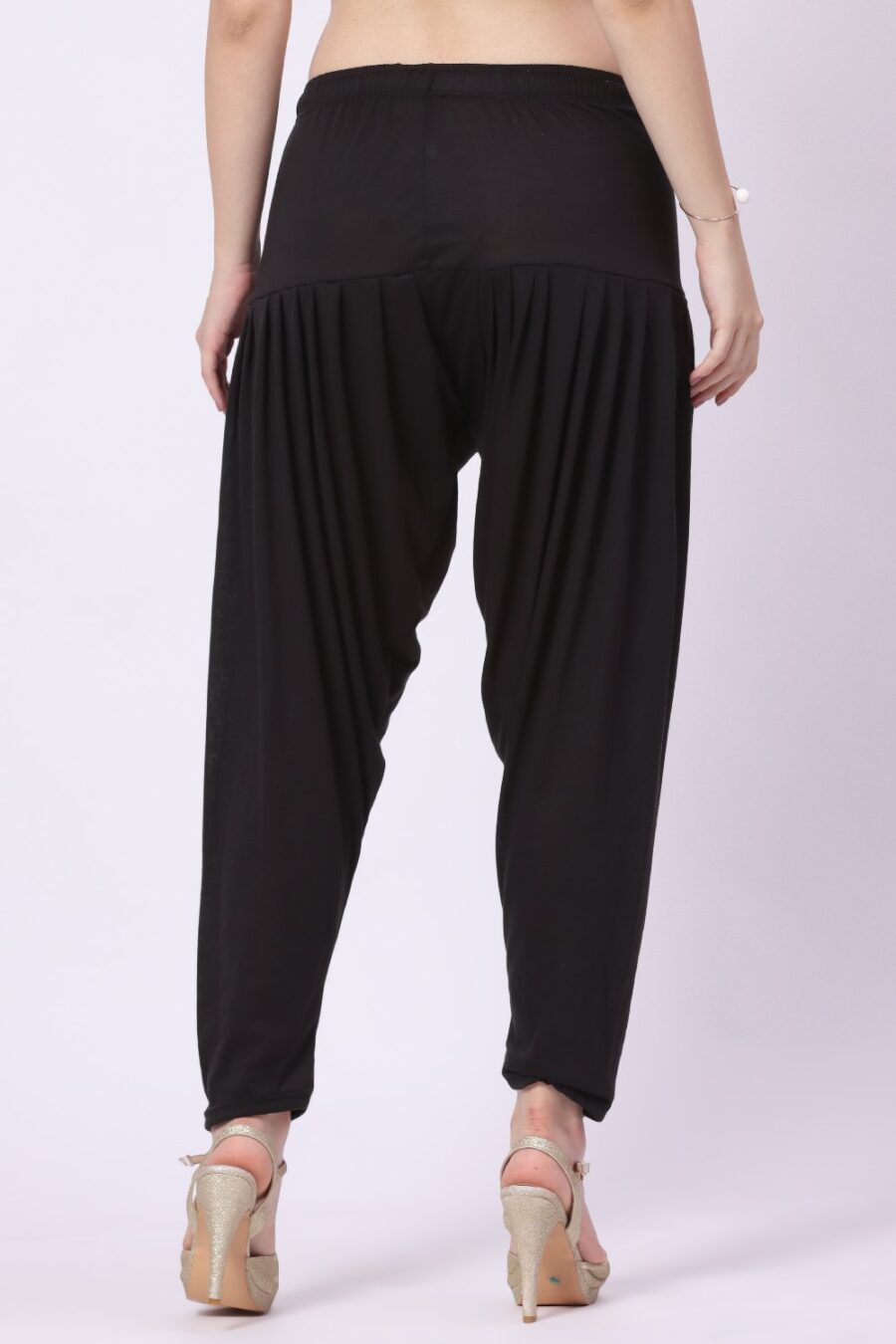 Foryourself Women Black Plain Patiyala Pant