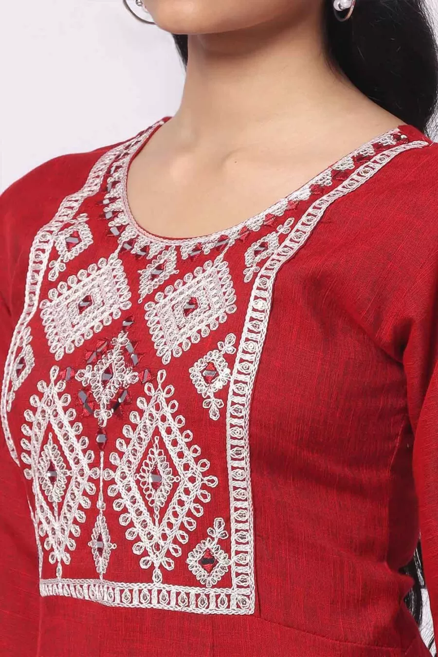 For-Yourself-Red-with-White-Kurti-Closeup-Cloth-1 Foryourself Maroon with White Embroidery Kurti