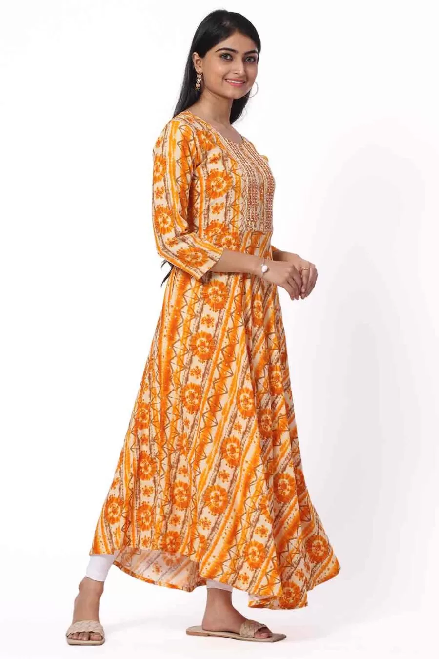 Foryourself Sandal with print work Kurti
