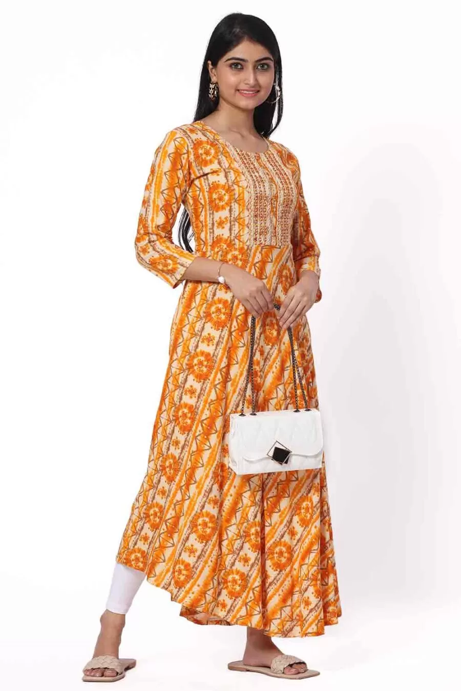 Foryourself Sandal with print work Kurti