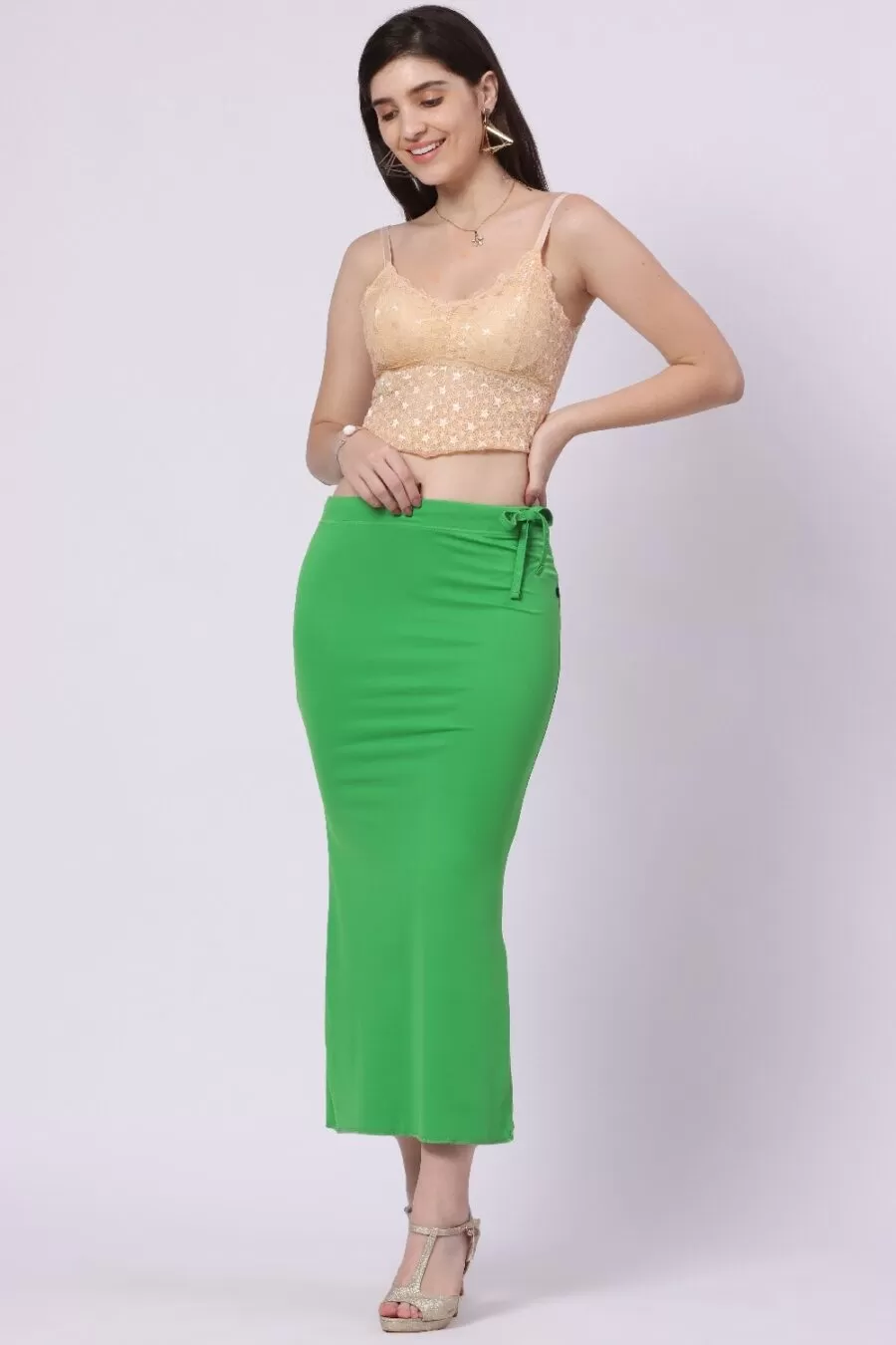 Foryourself Women Parrot Green Plain – Saree Shape Wear