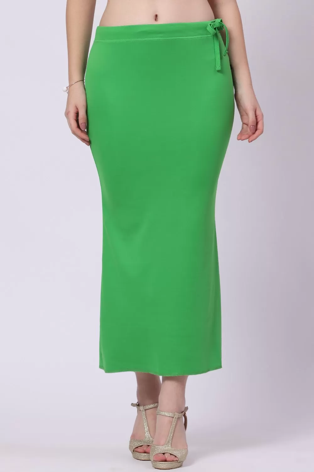 Foryourself Women Parrot Green Plain – Saree Shape Wear