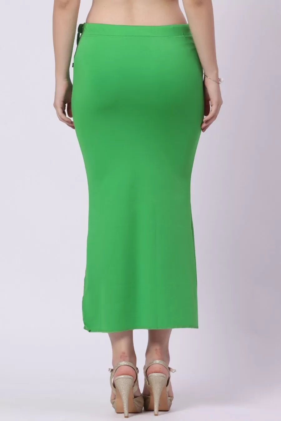 Foryourself Women Parrot Green Plain – Saree Shape Wear